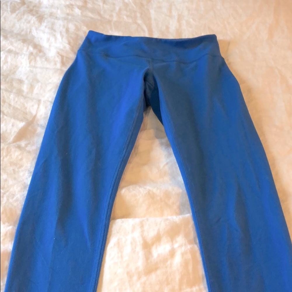 Blue yoga pants